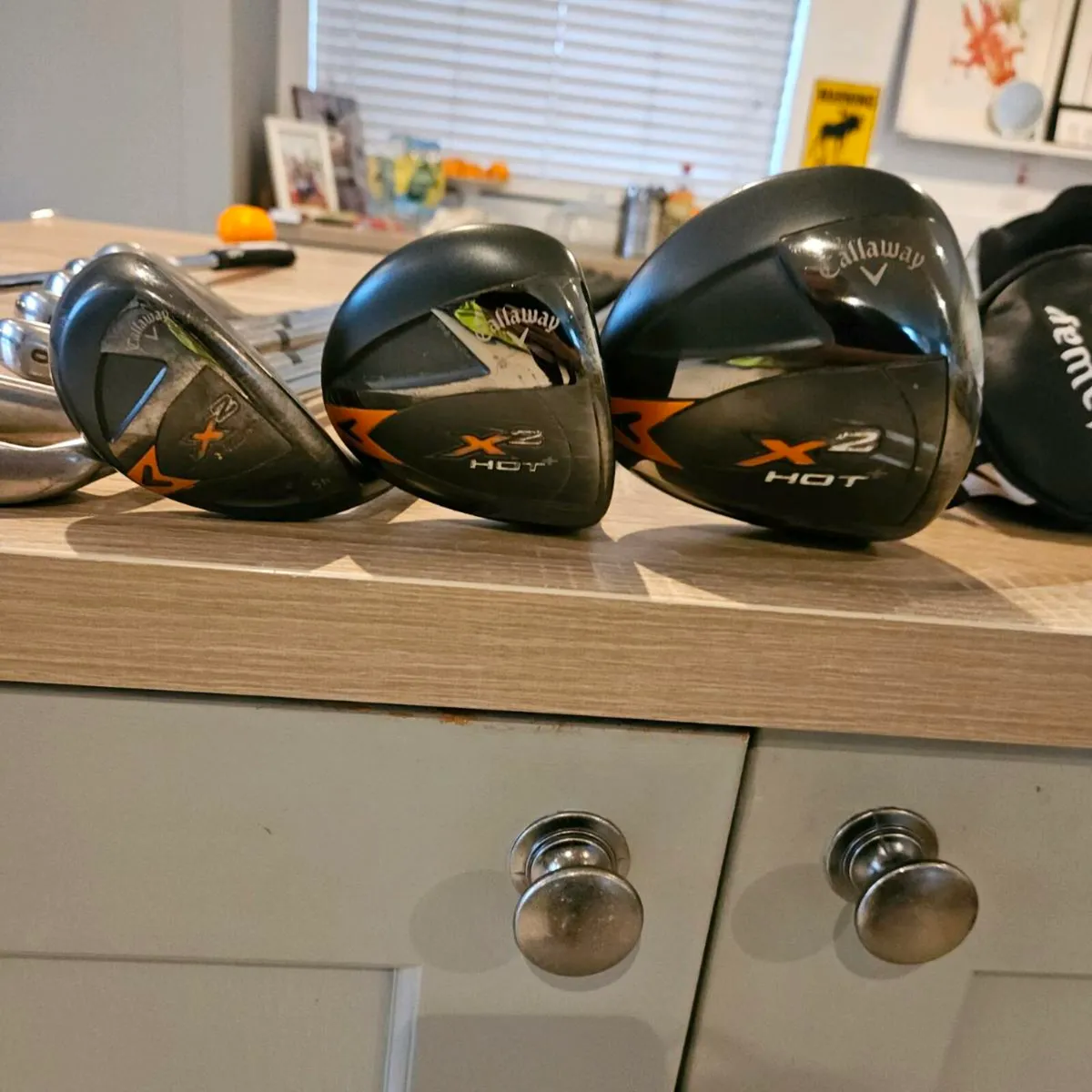 A Set of callaway xhot 2 clubs - Image 4