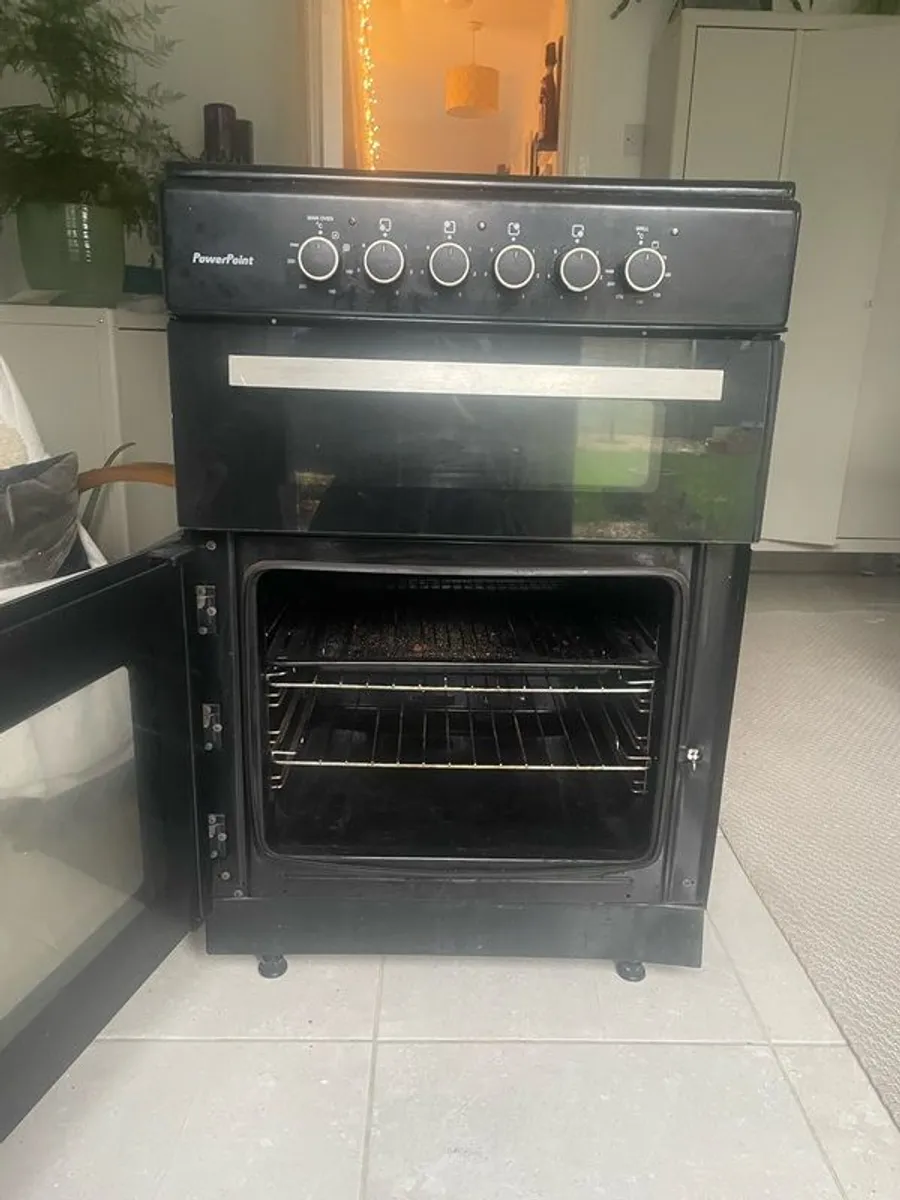 Electric Feestanding Cooker - Image 1