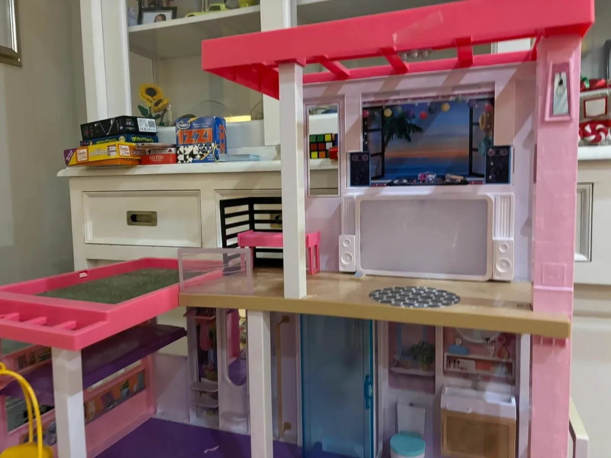 Barbie Dream House - Image 2