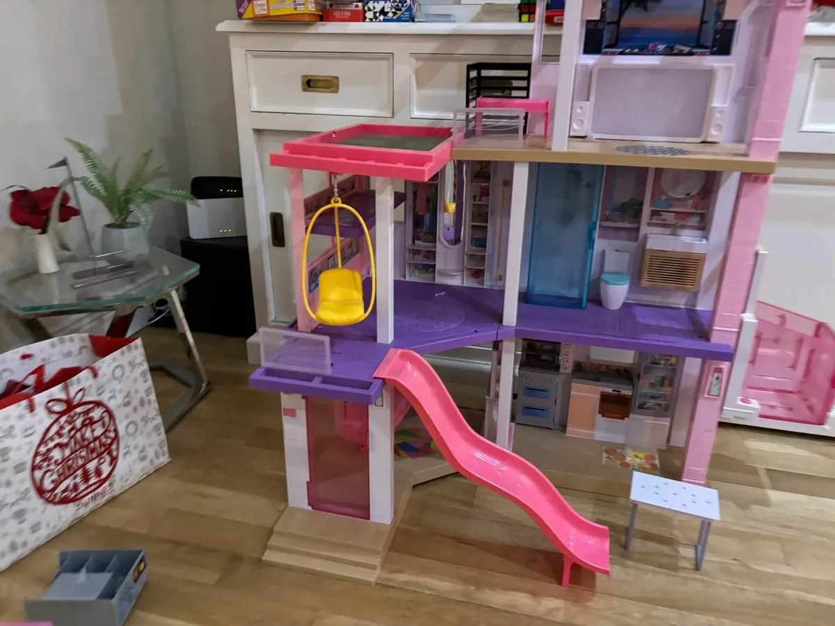 Barbie Dream House - Image 4