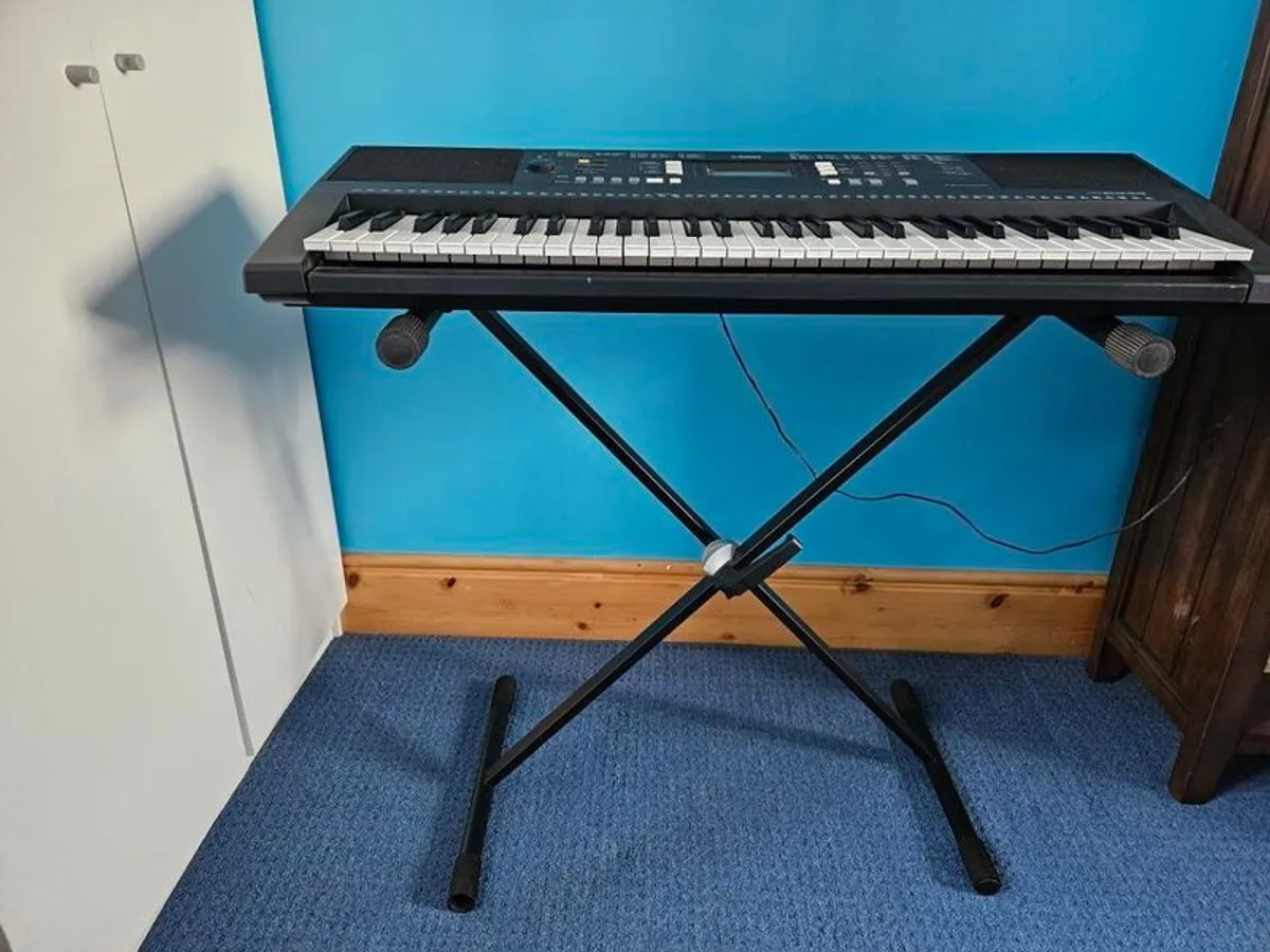 Yamaha Keyboard - Image 1