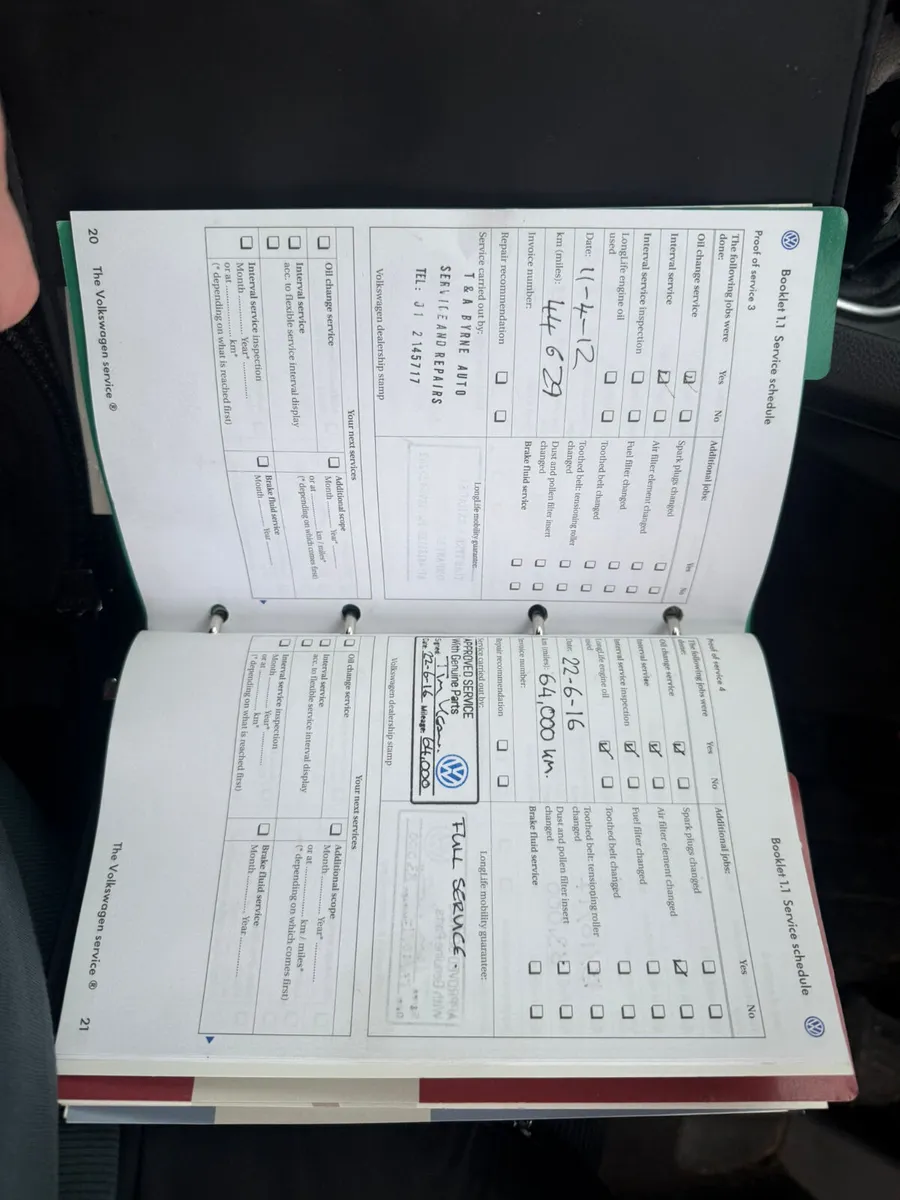 Volkswagen Golf 2006 low mileage - Image 4