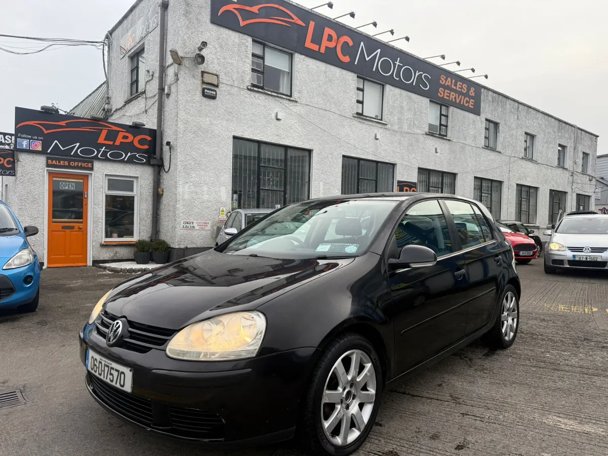 Volkswagen Golf 2006 low mileage - Image 1