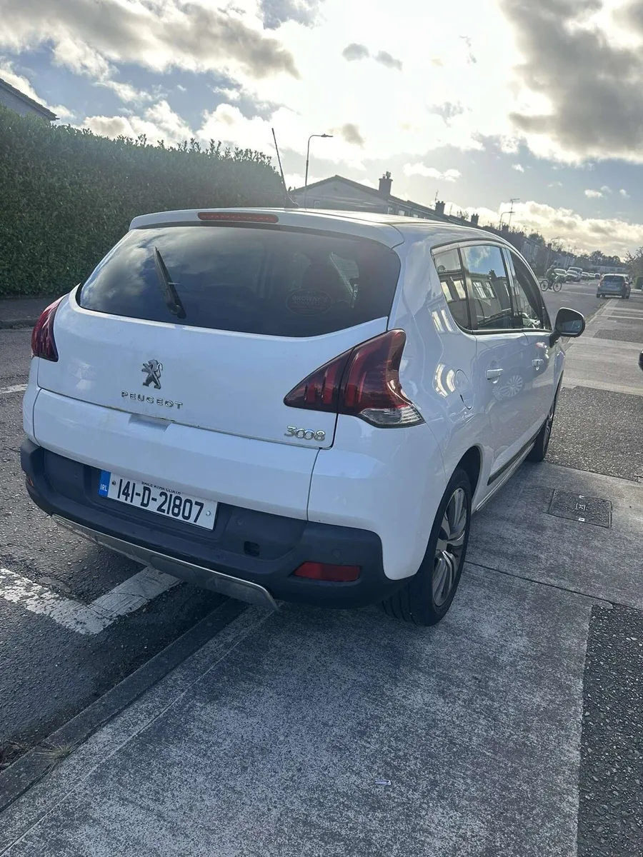 Peugeot 3008 1.6 2014 - Image 2