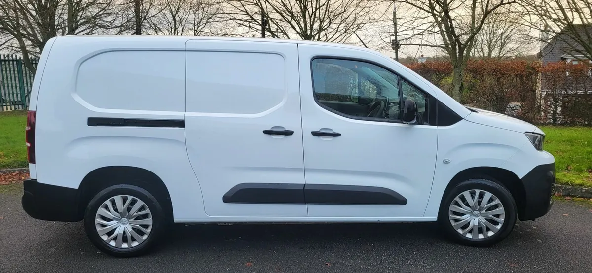 Peugeot Partner 2022 - Image 1