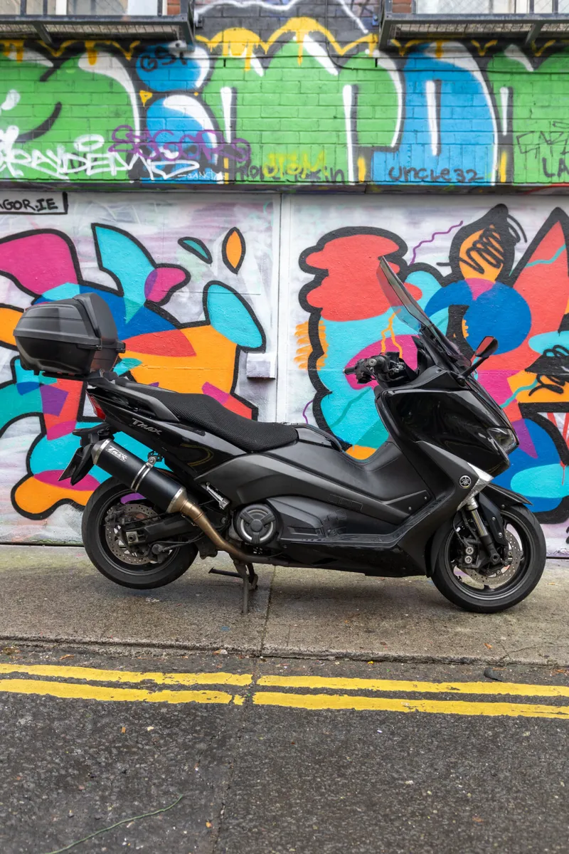 Yamaha T-Max 530 2018 - Image 1