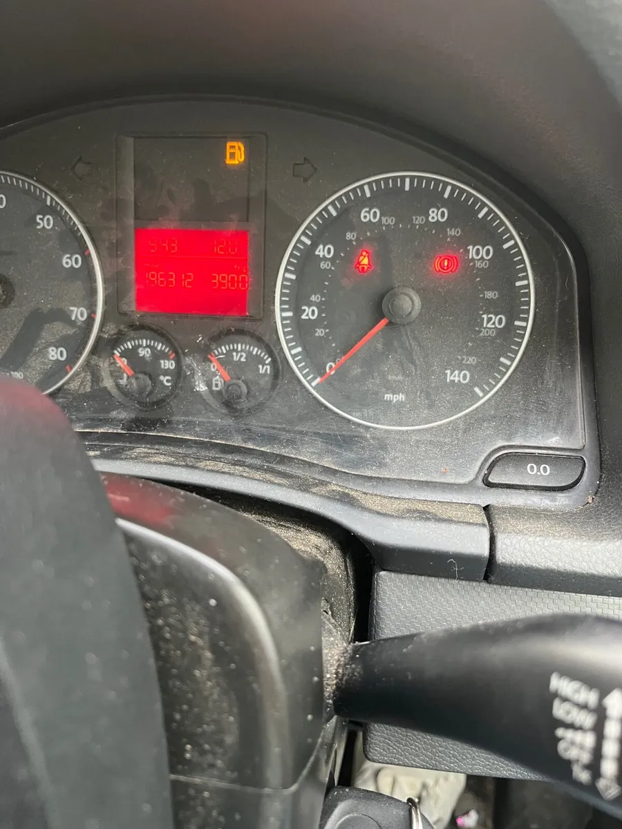 Volkswagen Golf 2008 - Image 1