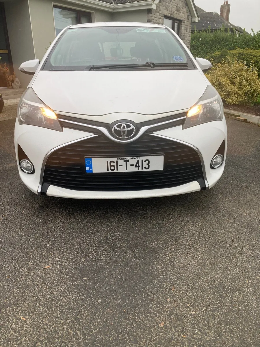 2016 Toyota Yaris 1.0 Luna petrol - Image 2