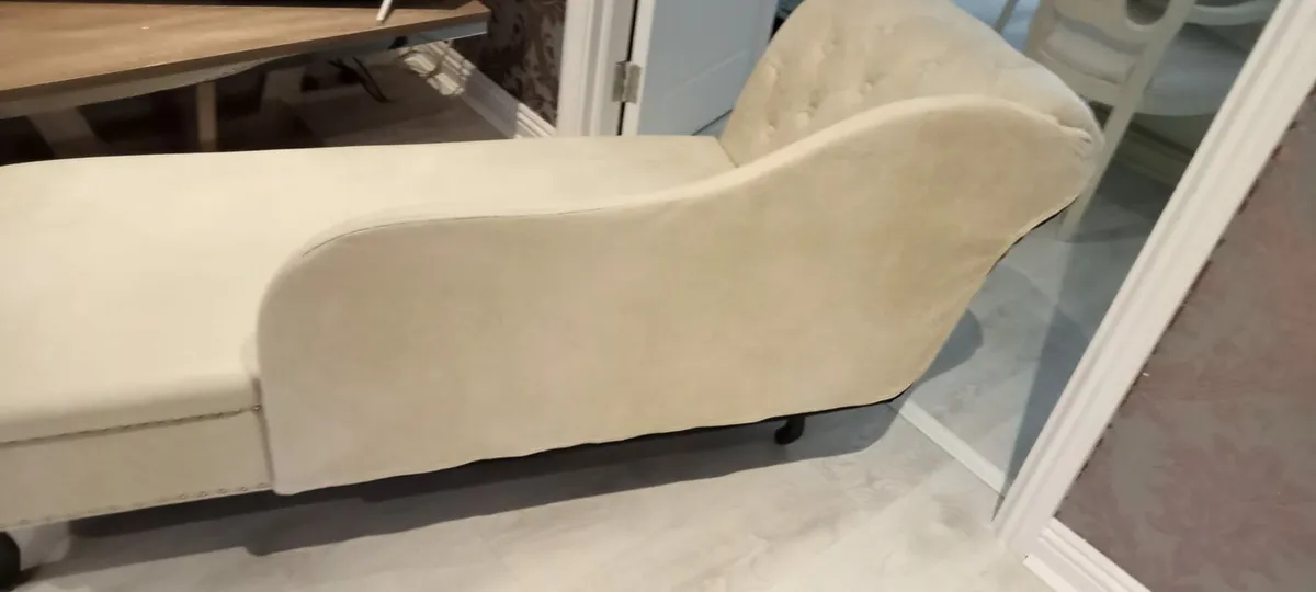 For sale chaise lounge i - Image 4