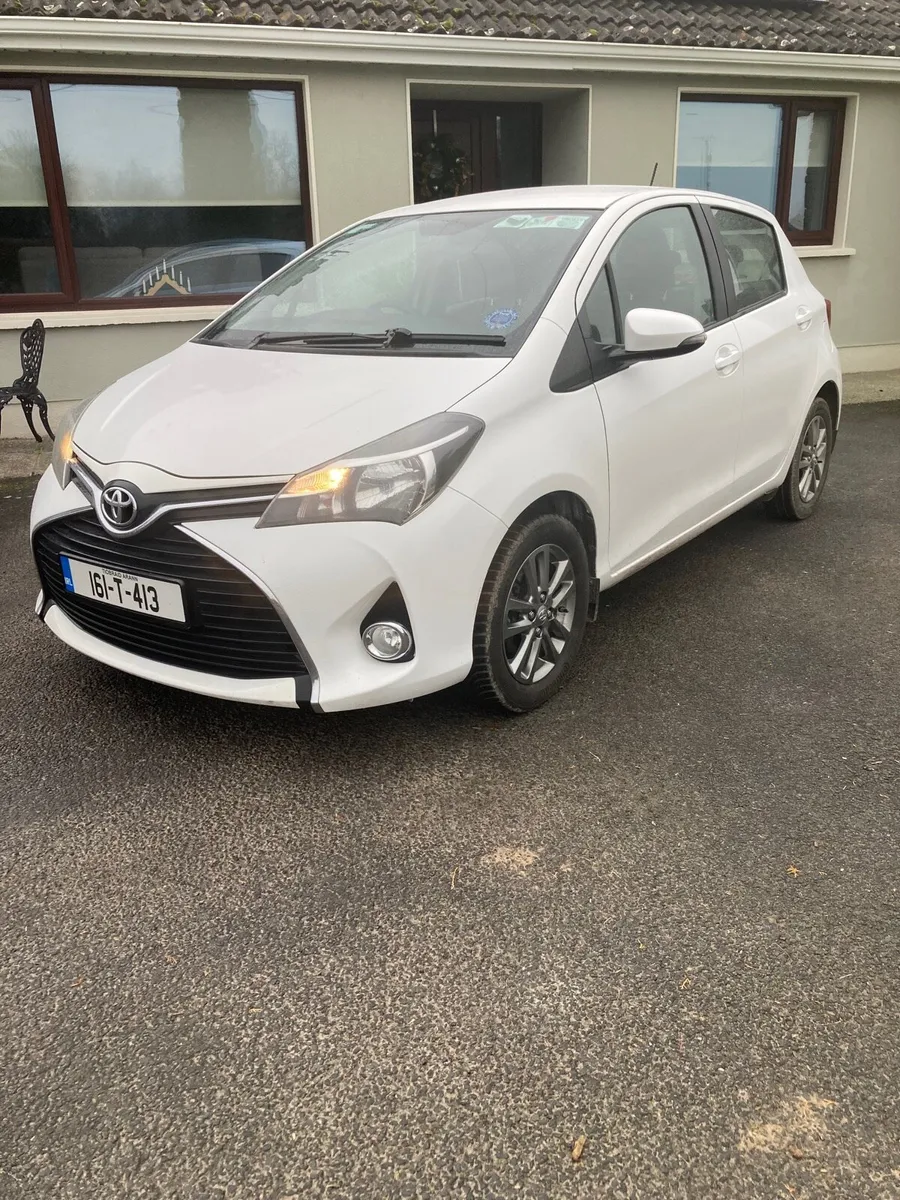 2016 Toyota Yaris 1.0 Luna petrol - Image 3