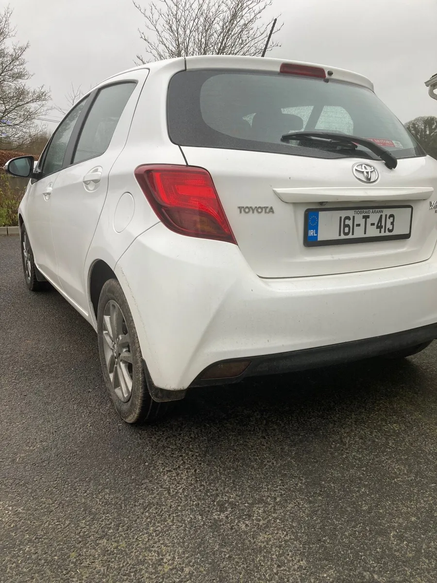 2016 Toyota Yaris 1.0 Luna petrol - Image 4