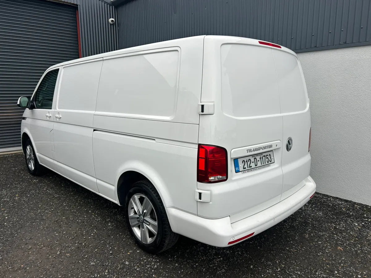 2021 Volkswagen Transporter / Highline alloys - Image 3