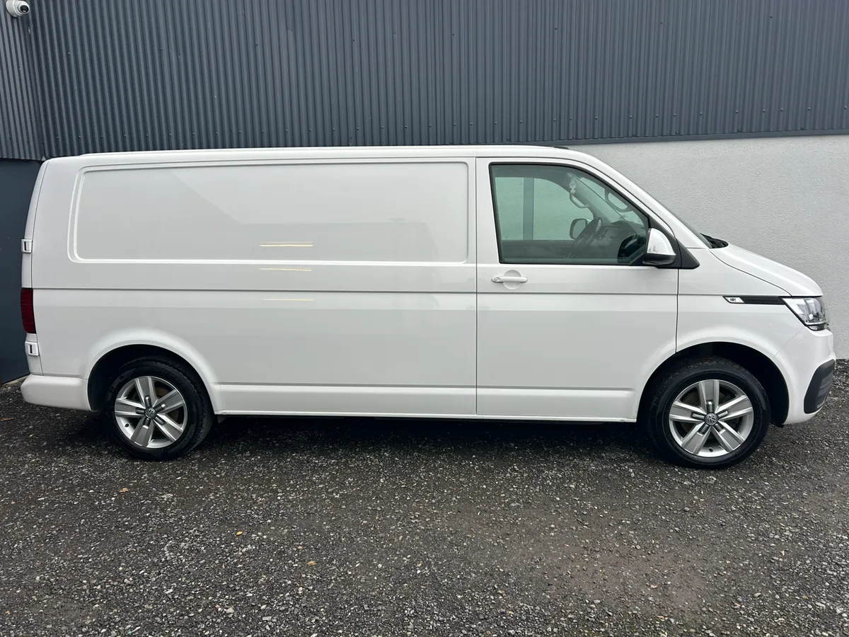 2021 Volkswagen Transporter / Highline alloys - Image 4