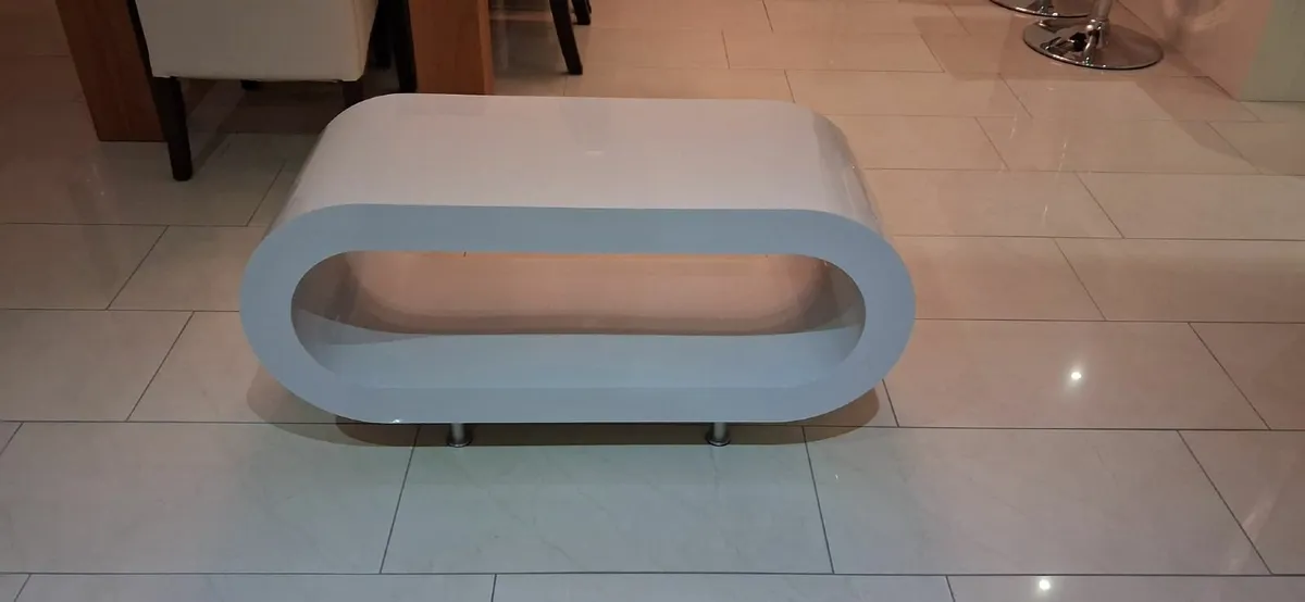 Coffee table - Image 1