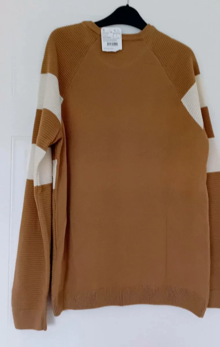 Mens Light Jumper NEW - Image 3