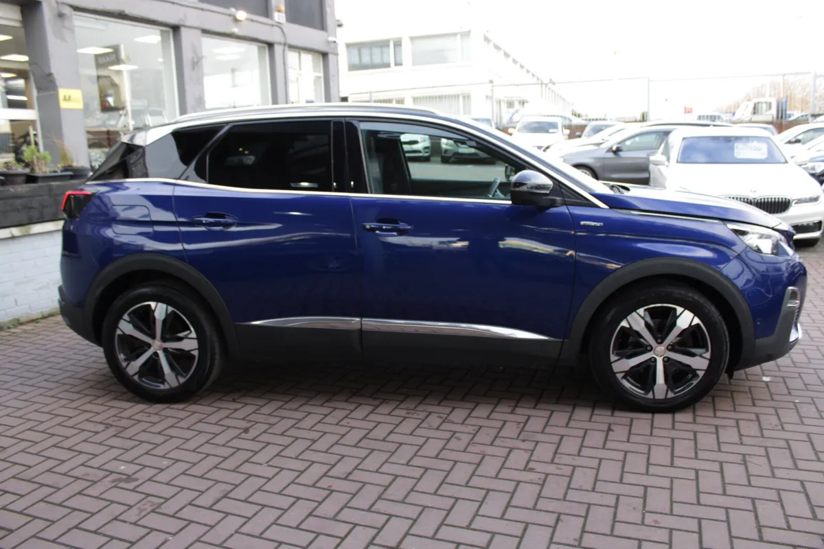 2020 PEUGEOT 3008 - Image 3