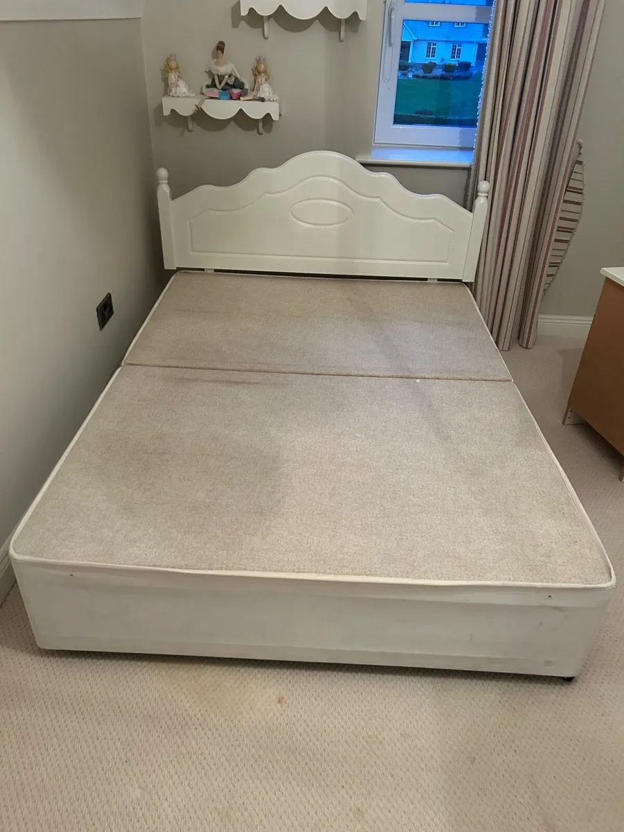 Double bed - Image 2