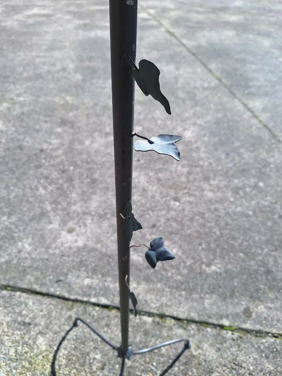 Wrought iron reading or music stand - Image 3