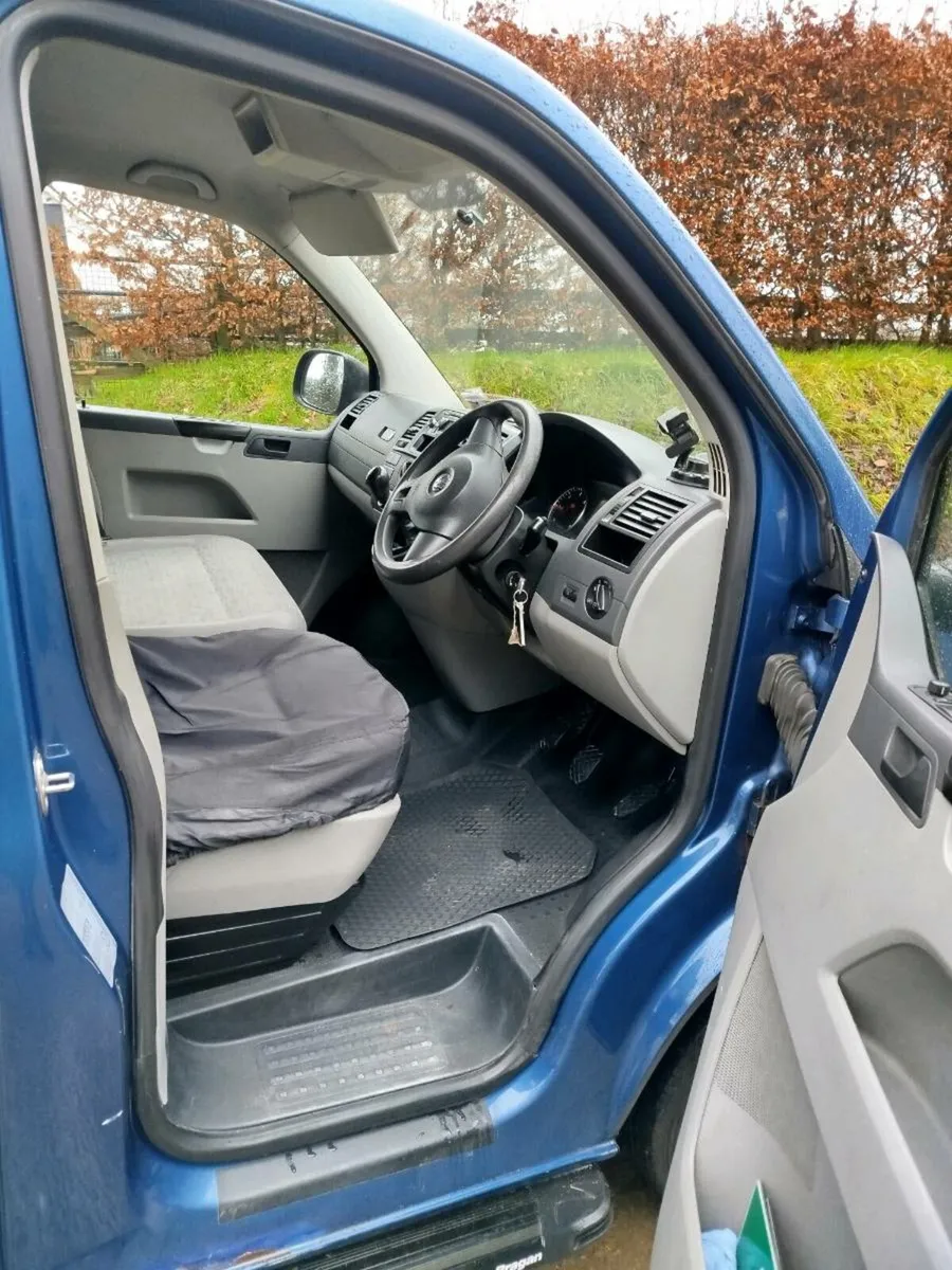 2012 VW Transporter - Image 2