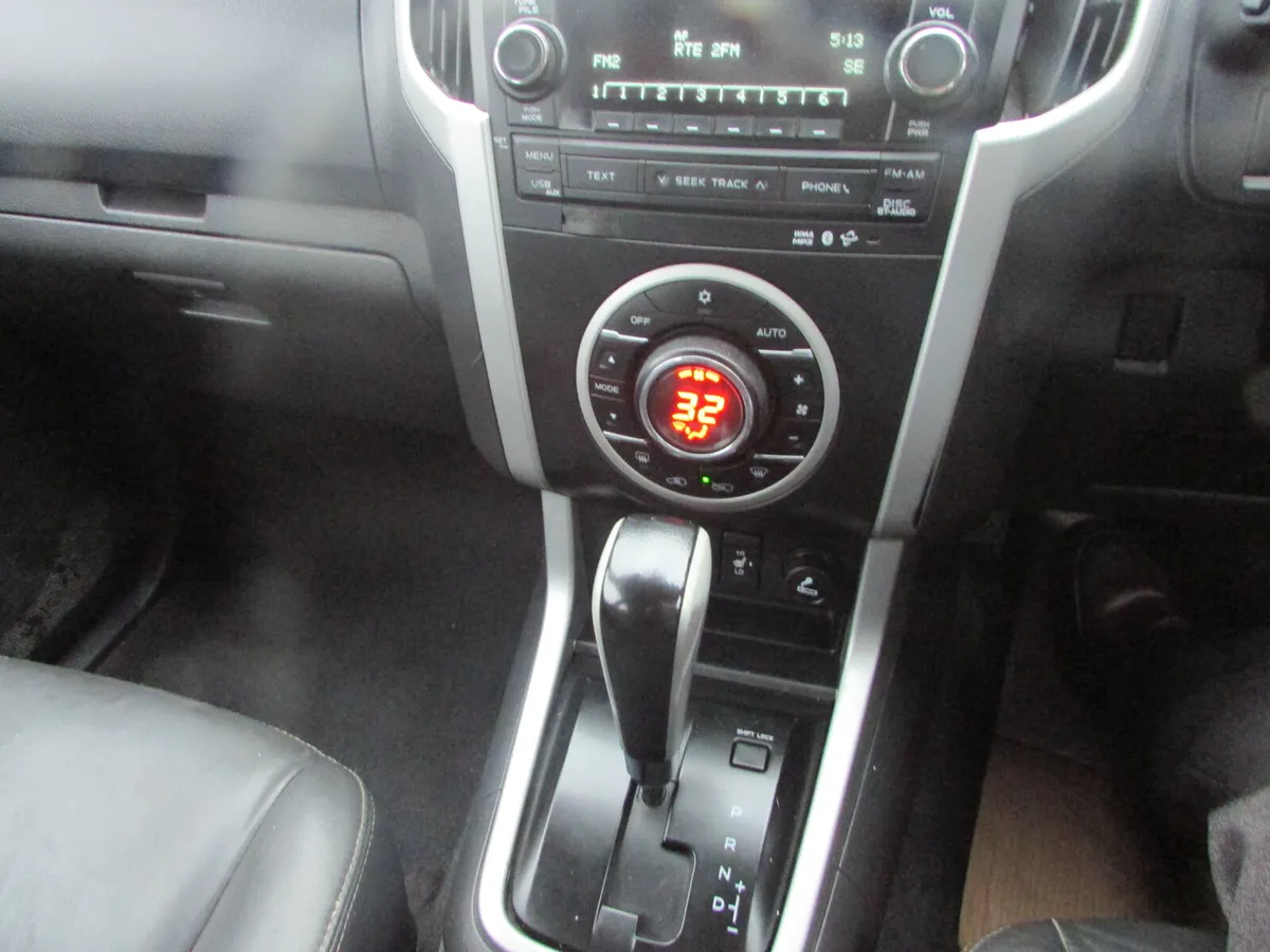 Isuzu D-Max 2016 - Image 2