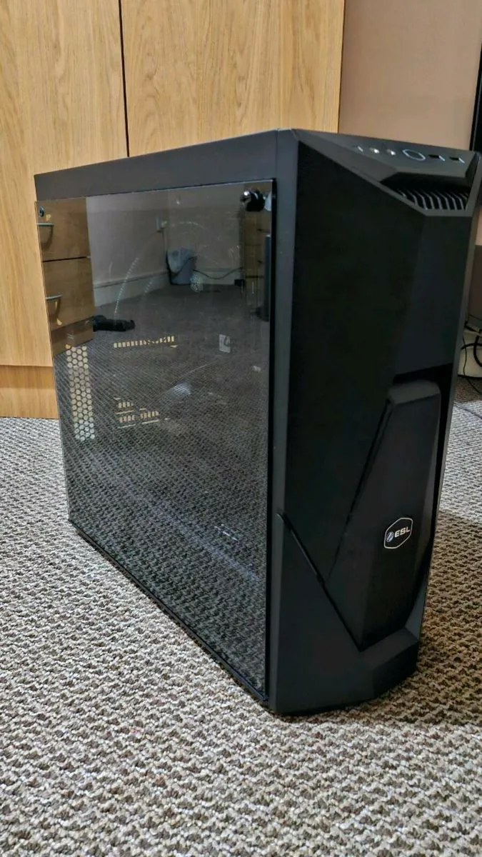 Gaming Pc | I7 9700k | Rtx 2070 | 16gb | - Image 3