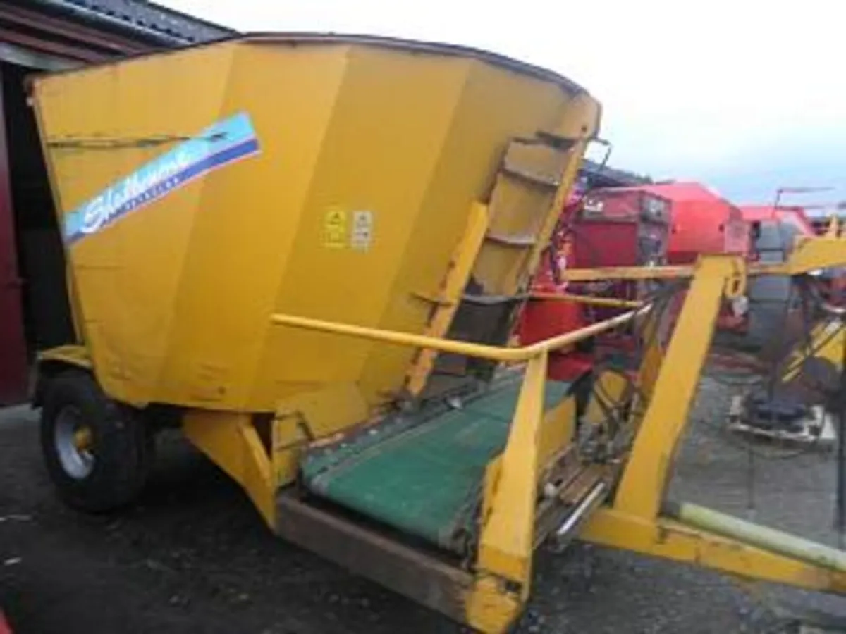 SHELBOURNE 8M TUB FEEDER, EX FARM CONDITION - Image 4