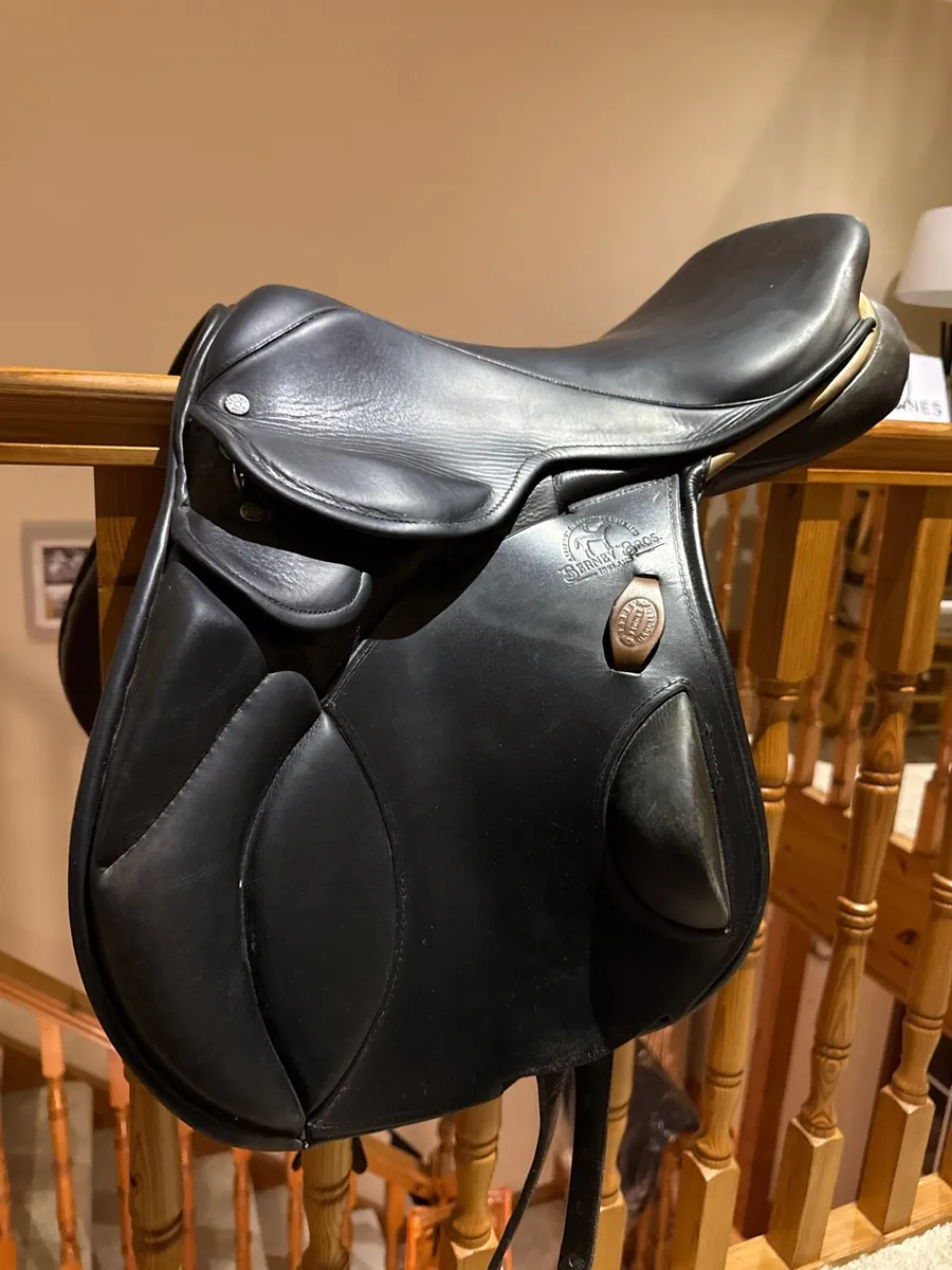 Berney Monoflap 17” saddle - Image 3