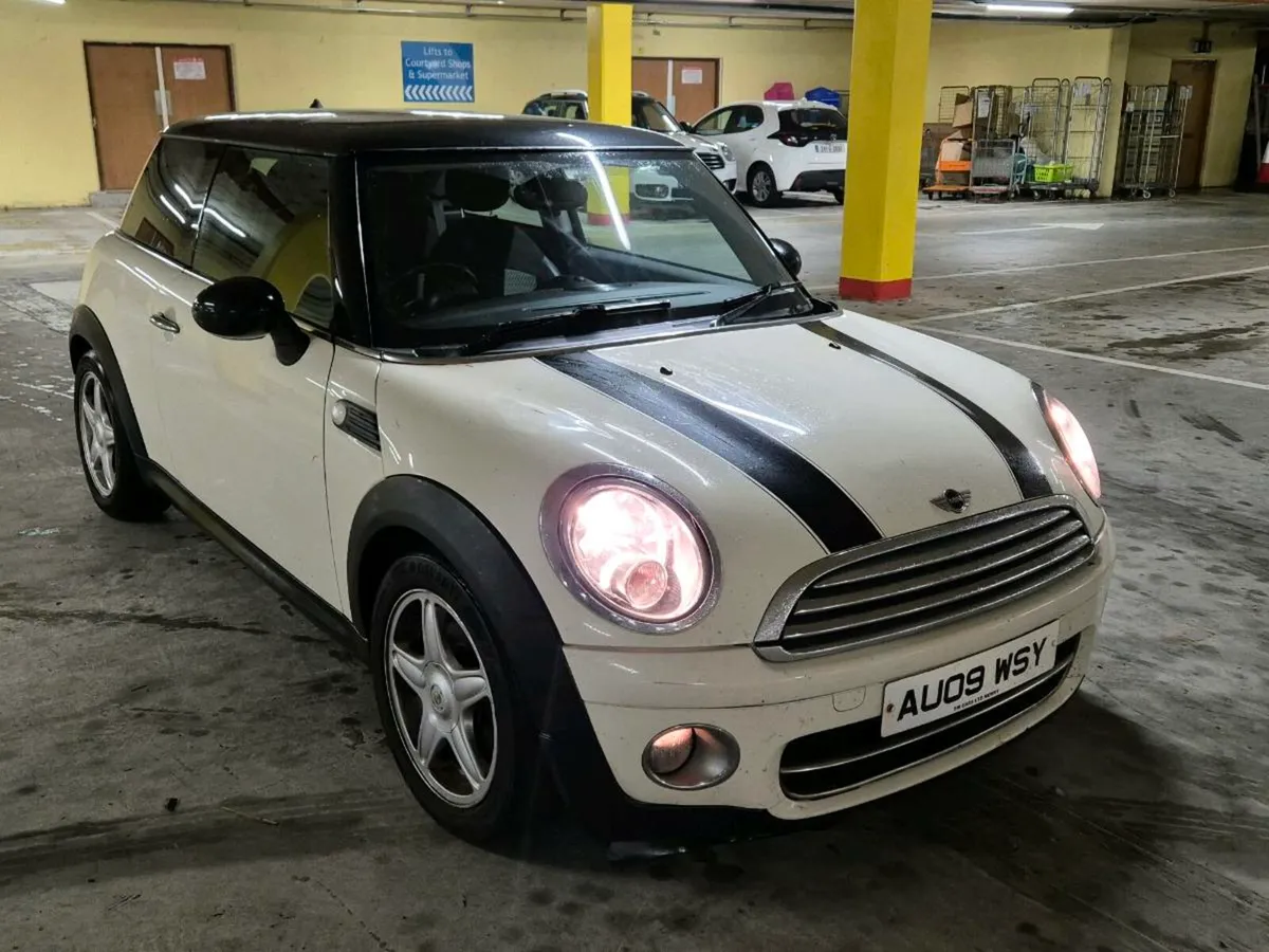 2009 Mini Cooper - Image 1