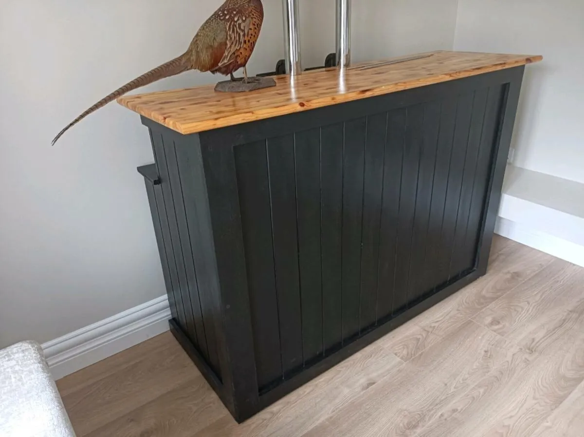 Home bar on wheels (BAR ONLY) - Image 2