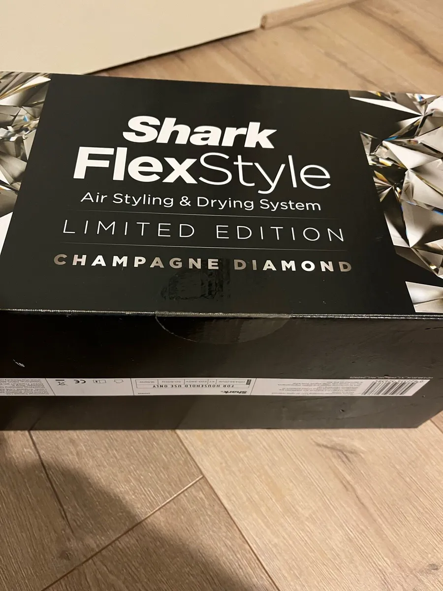 Shark Flexstyle limited edition - Image 3