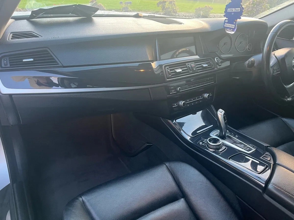 BMW 520 - Image 3