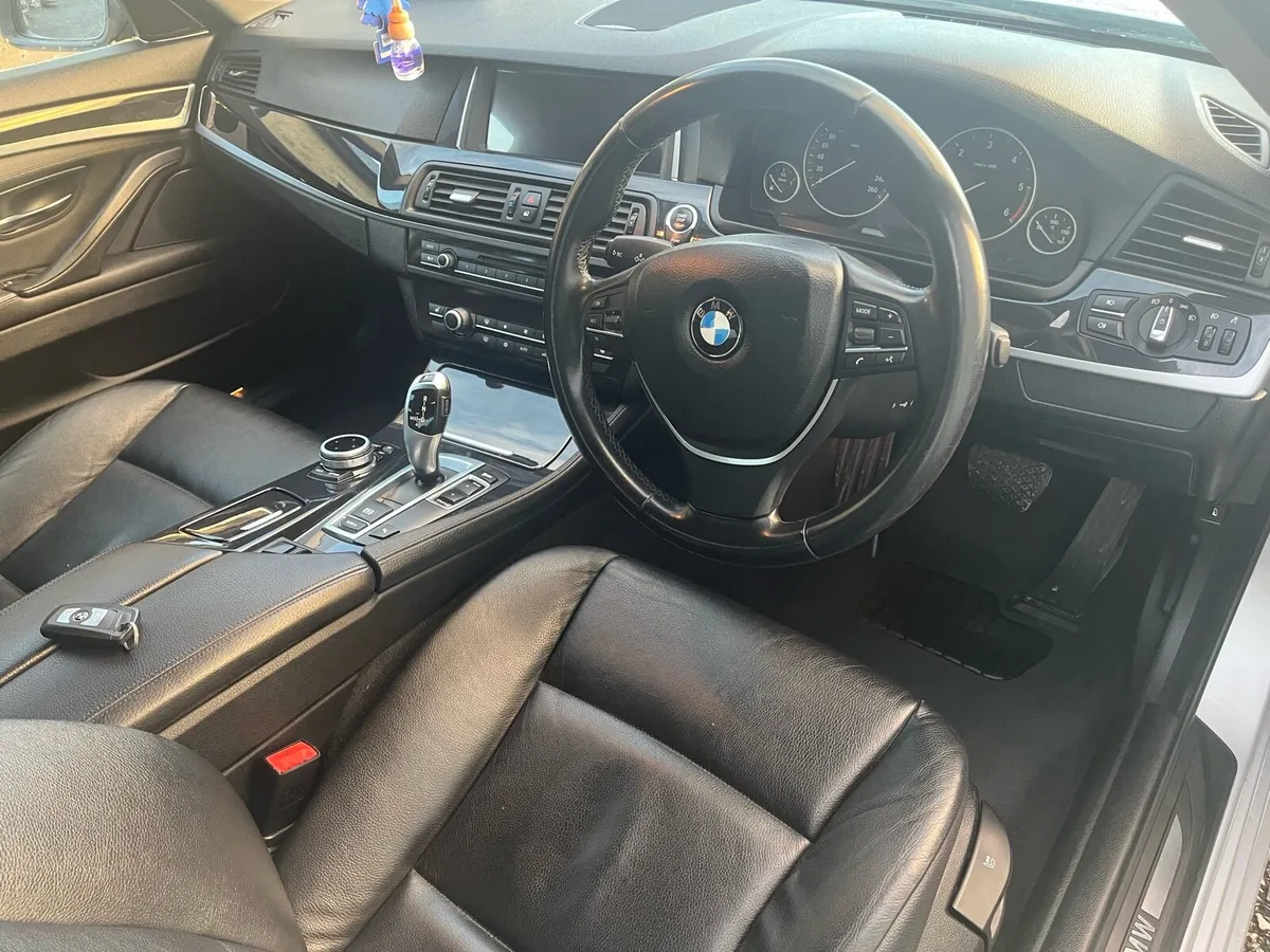 BMW 520 - Image 4