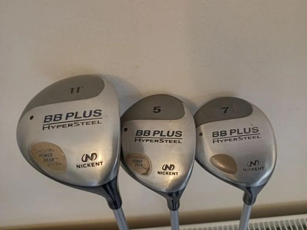 BB -Plus Golf driver and woods. Right handed clubs - Image 1