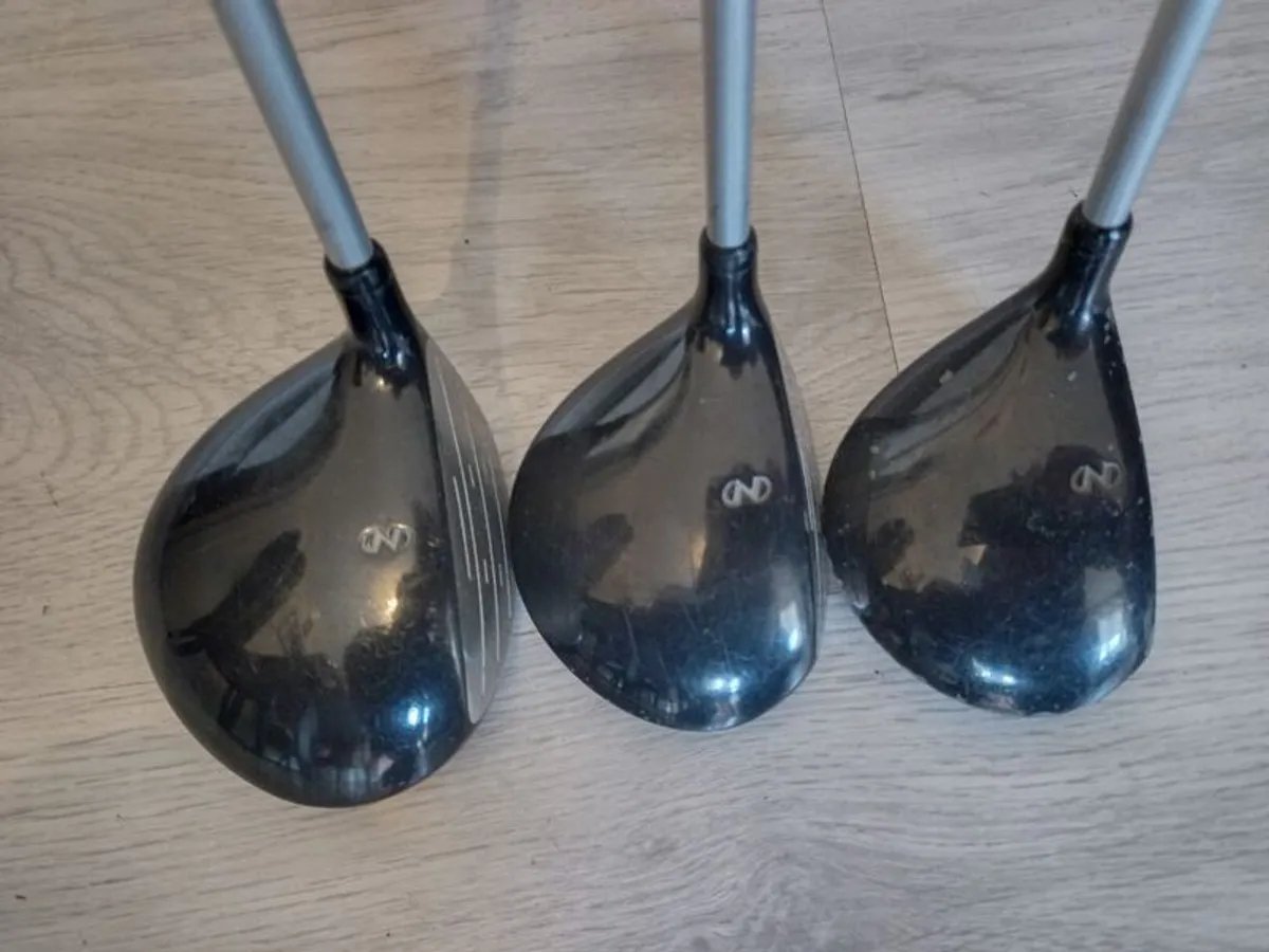 BB -Plus Golf driver and woods. Right handed clubs - Image 3