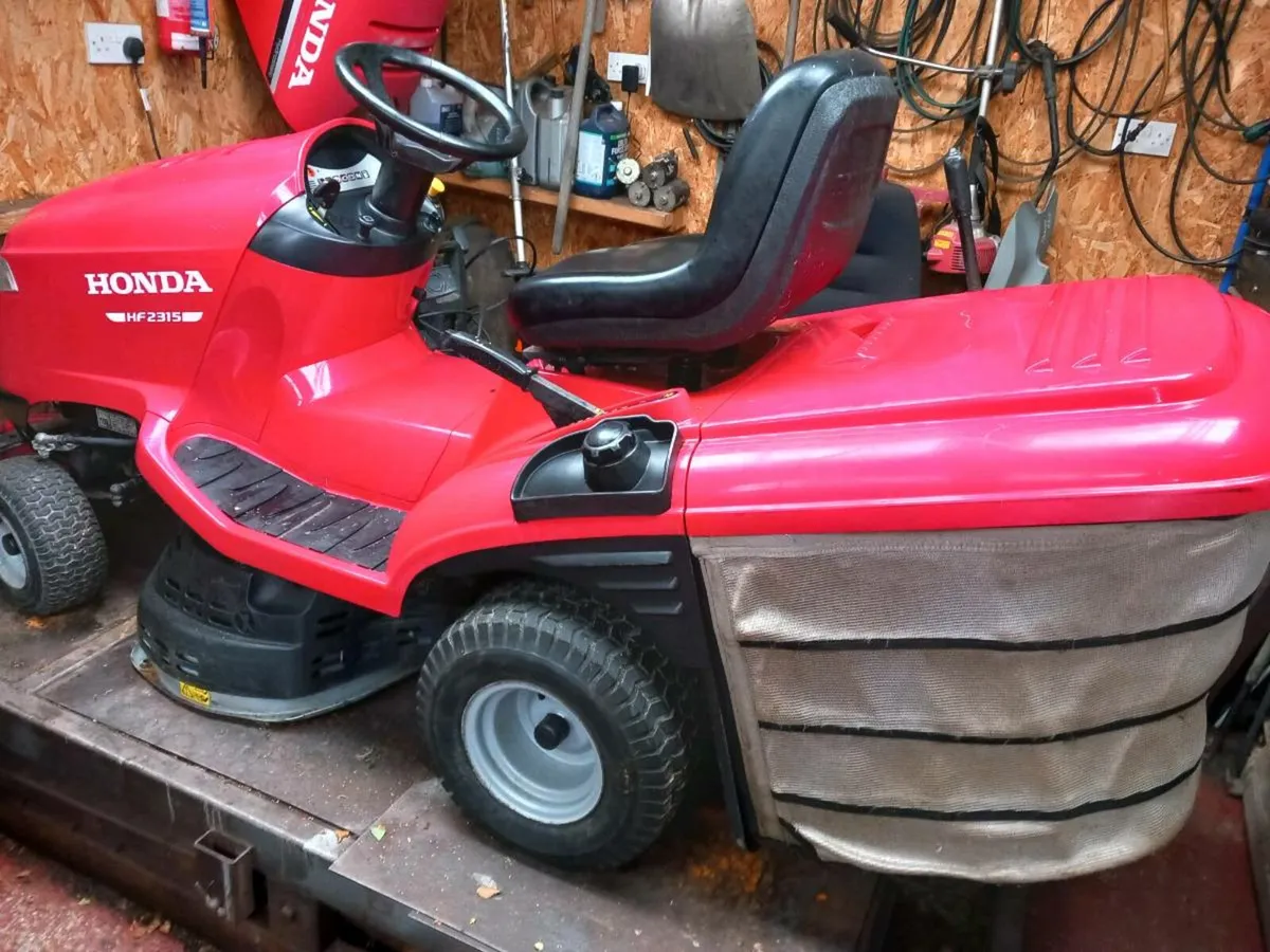 Honda 2315 - Image 1