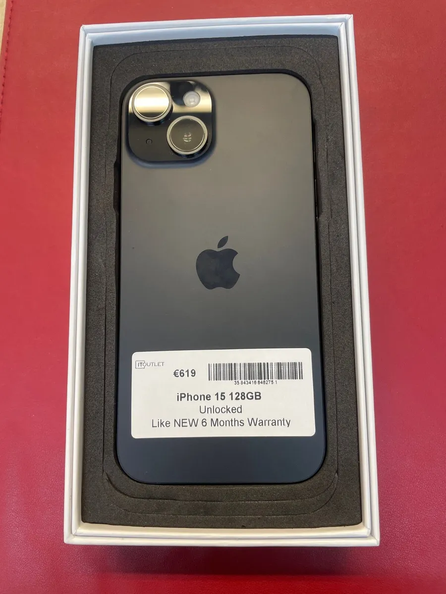 iPhone 15 128GB
