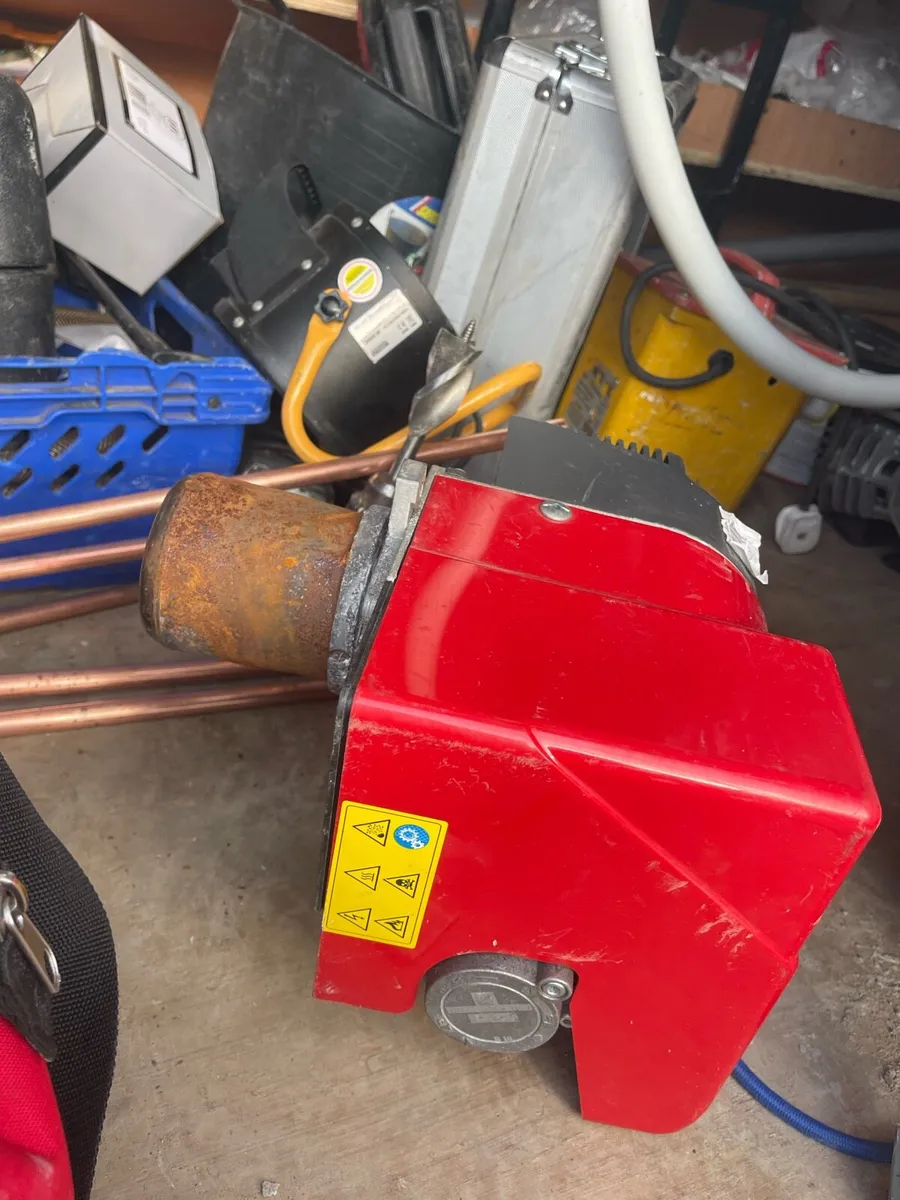 Oil burner - Image 2