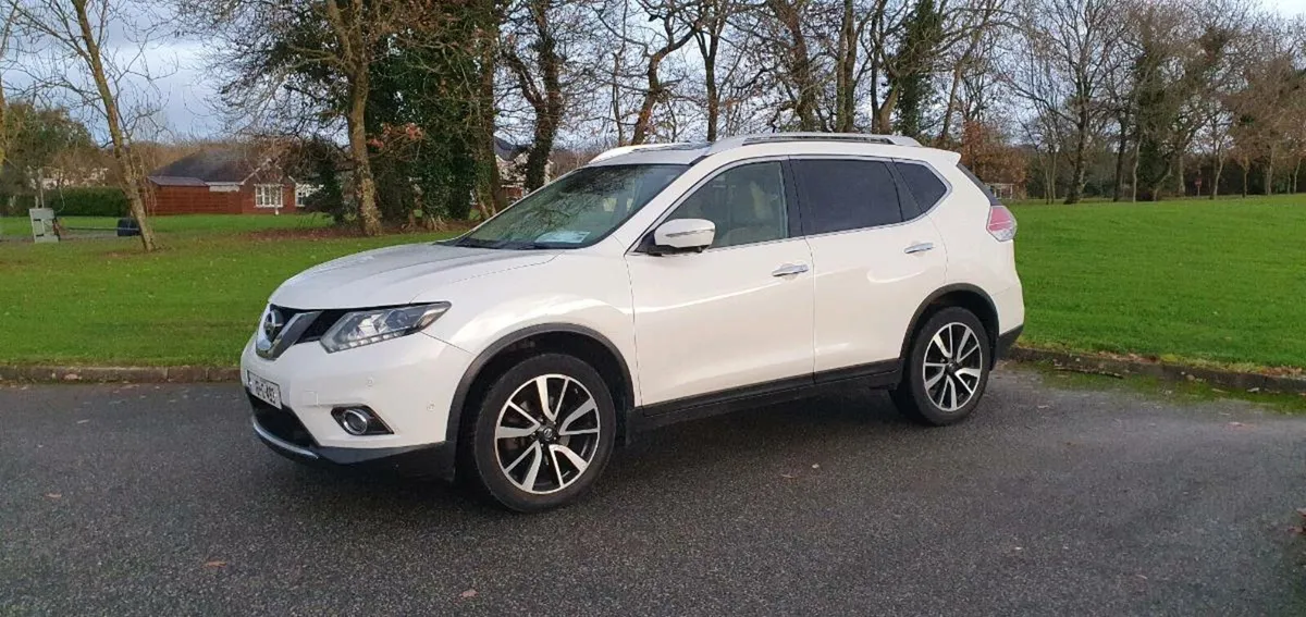 Nissan X Trail 7people - Image 3