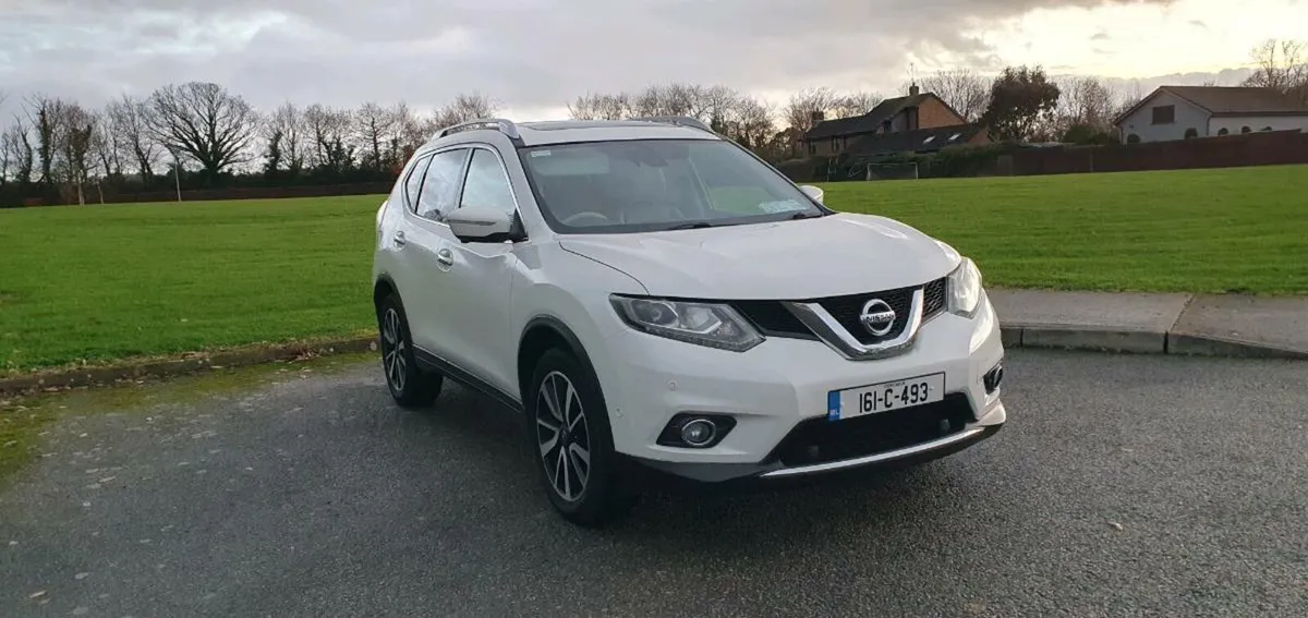 Nissan X Trail 7people - Image 4