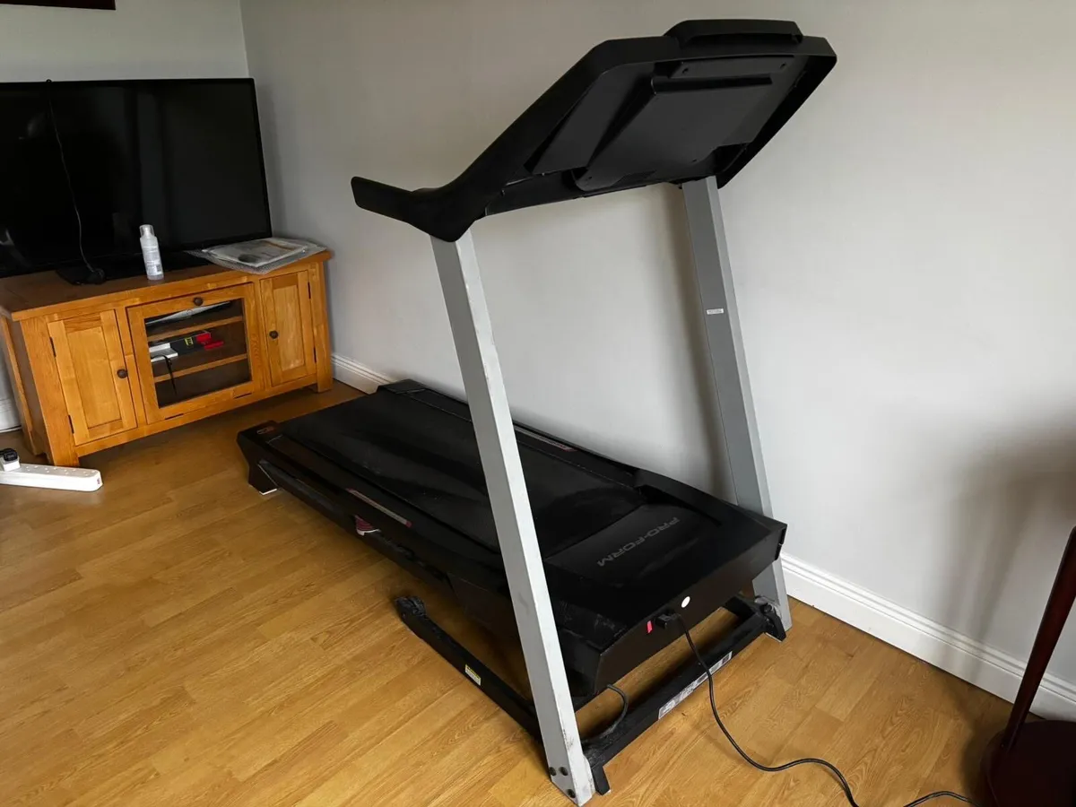 Treadmill - Image 2