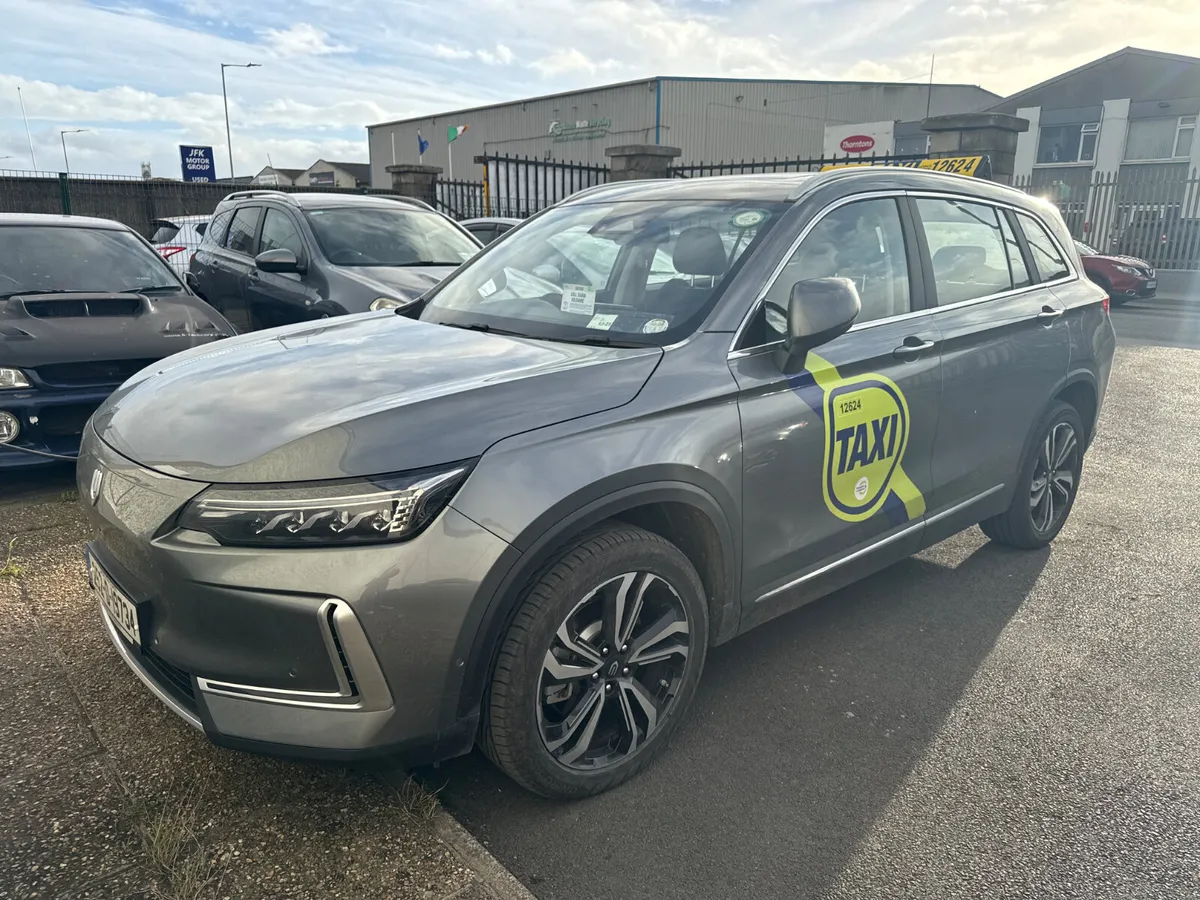 Electric Taxi for rent - Image 1