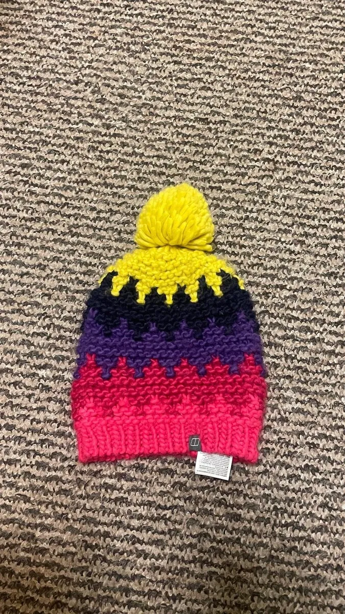 Berghaus hat - Image 1