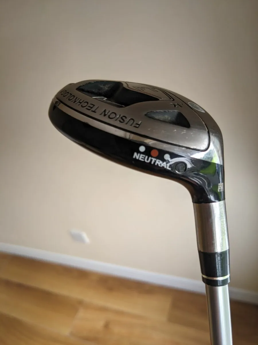 Callaway 21° Hybrid (Pristine Condition ) - Image 3