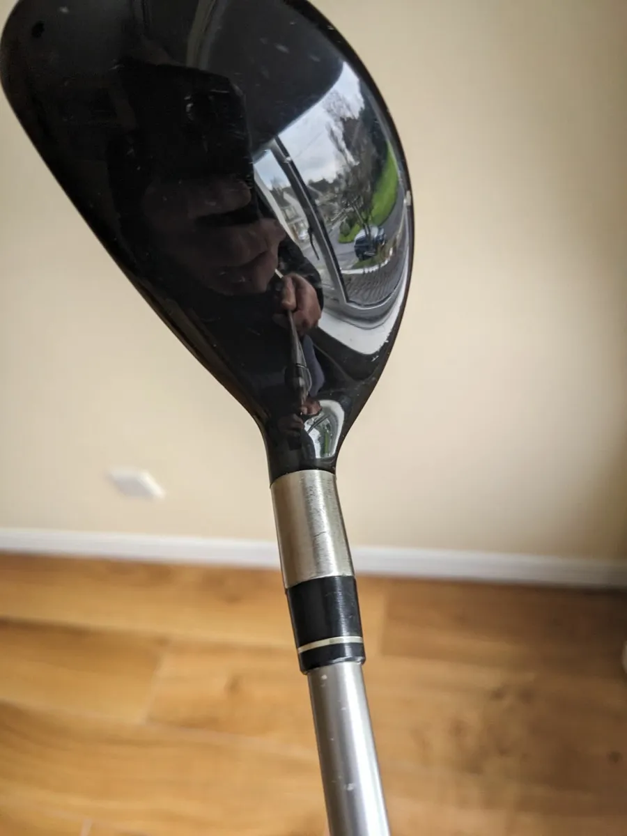 Callaway 21° Hybrid (Pristine Condition ) - Image 4