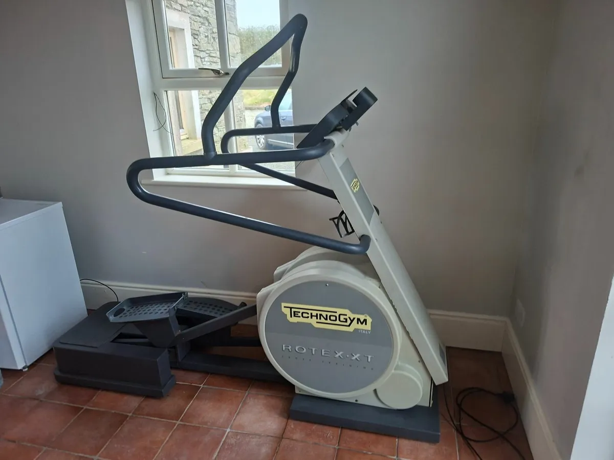 Eliptical Machine - Image 1