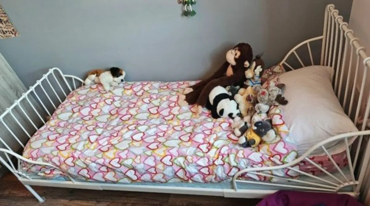 Single Bed - Ikea - Image 2