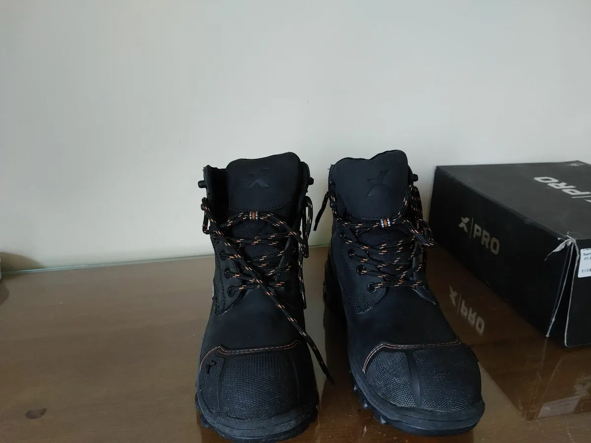Mens working boots - Image 3