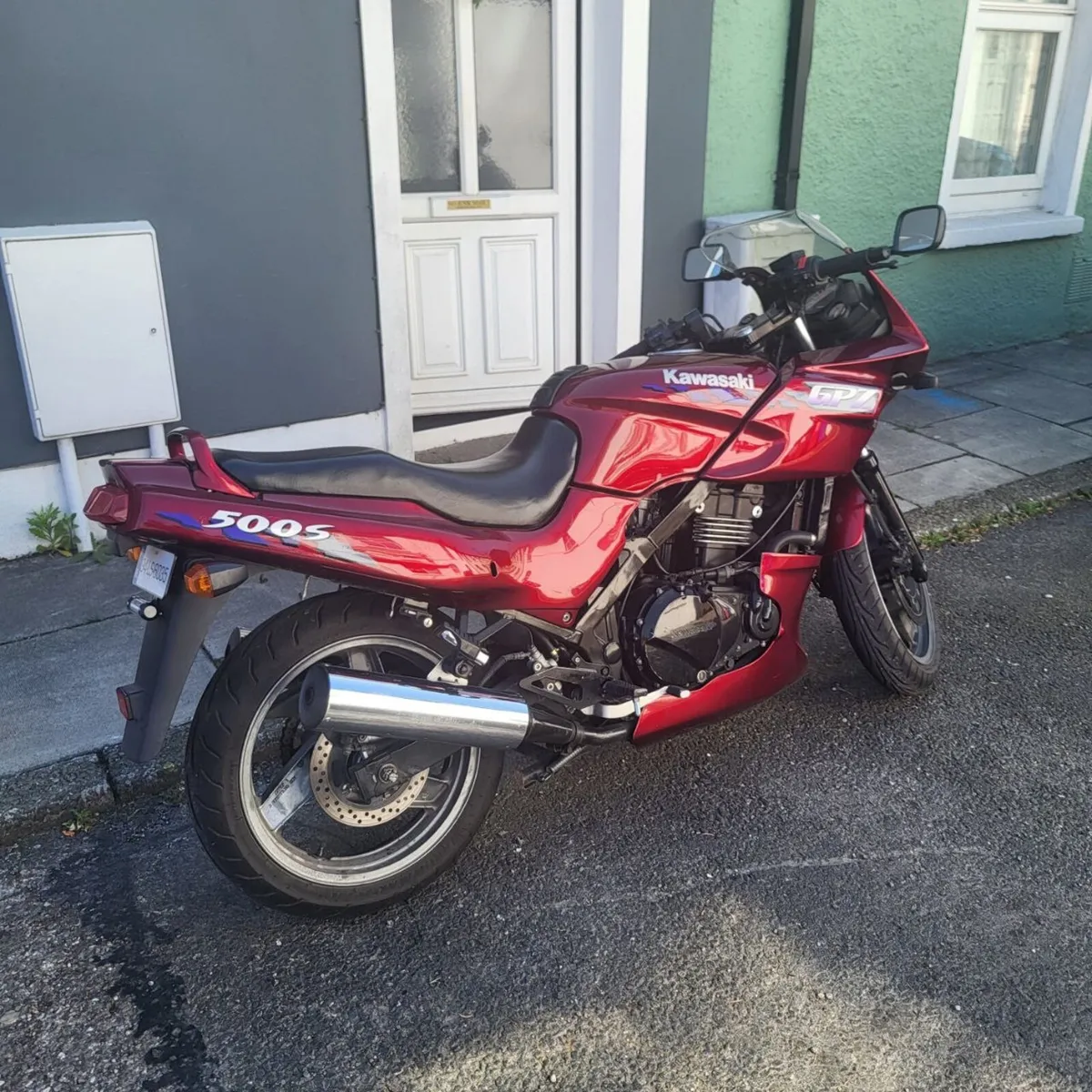 Kawasaki GPZ500S - low mileage - Image 3