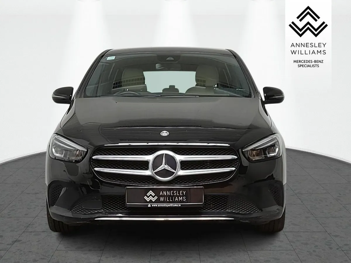 Mercedes-Benz B-Class B180d Auto Style - Image 2