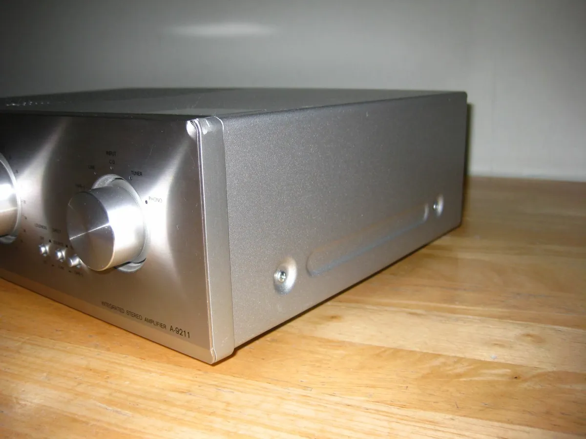 ONKYO A-9211 Quality Amplifier. - Image 3
